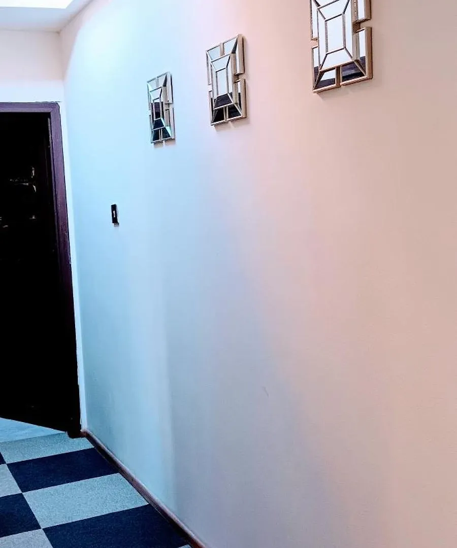 Hounslow High Street Rooms With Netflix 0*,